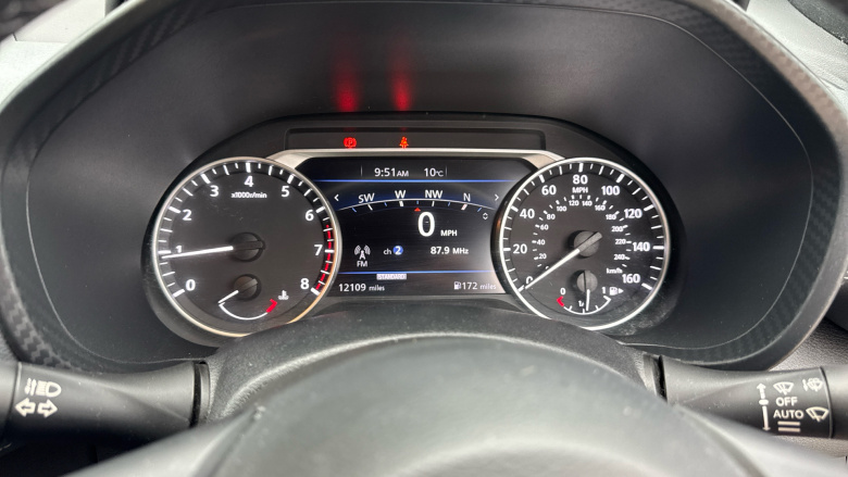 Nissan Juke 1.0 DiG-T 114 Tekna 5dr Petrol Hatchback